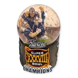 Forever Collectibles Super Bowl XXXVIII Snow Globe Patriots Blue Limited edition